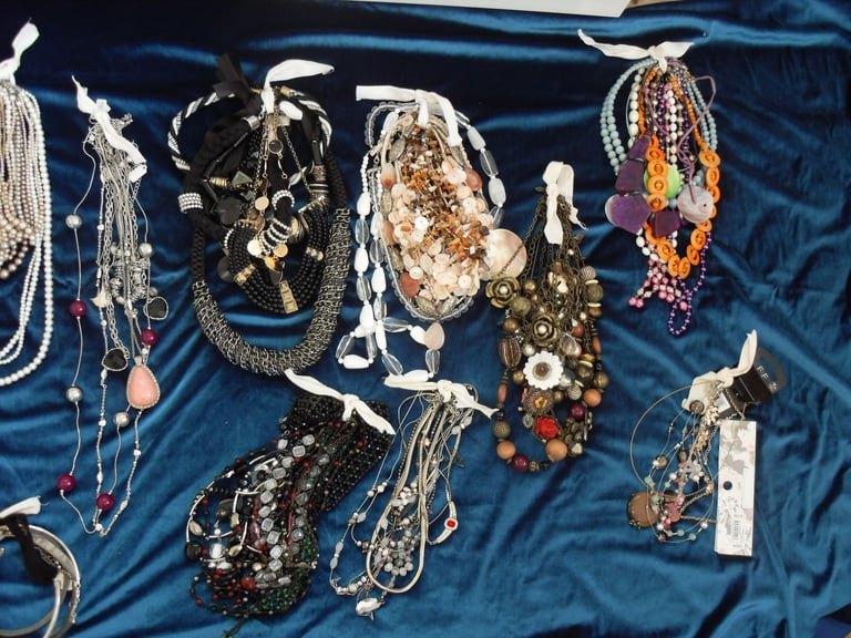 Costume jewellery Gumtree