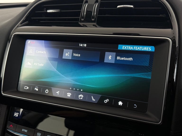 2019 Jaguar F-Pace 2.0 P250i Portfolio Auto AWD Euro 6 (s/s) 5dr ESTATE Petrol Automatic
