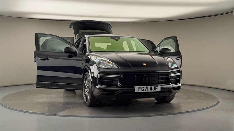 2021 Porsche Cayenne 4.0 V8 E-Hybrid 17.9kWh Turbo S Coupe 5dr Petrol Plug-in Hybrid TiptronicS C...