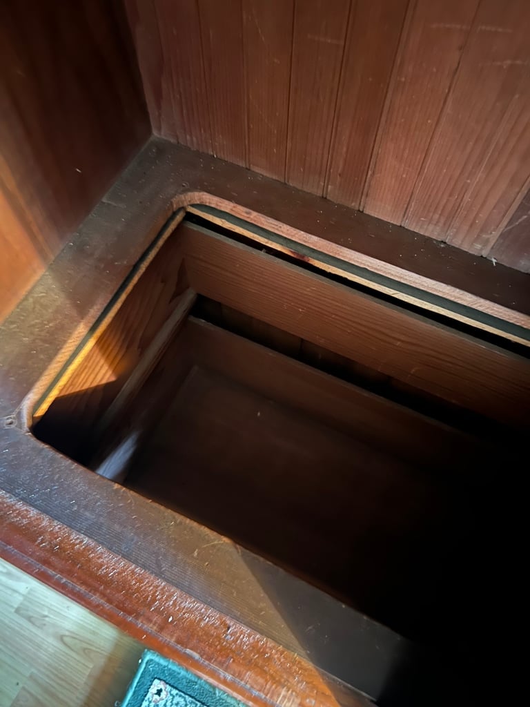 Large carved Victorian mahogany wardrobe 