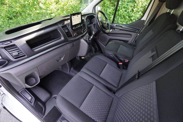 2020 Ford Transit Custom 2.0 Transit Custom 320 Trend EcoBlue + LWB + Twin Slider + High Spec Pan...