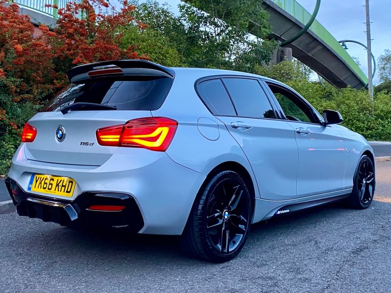 2016 BMW 1 Series 116d M Sport 5dr [Nav] HATCHBACK Diesel Manual