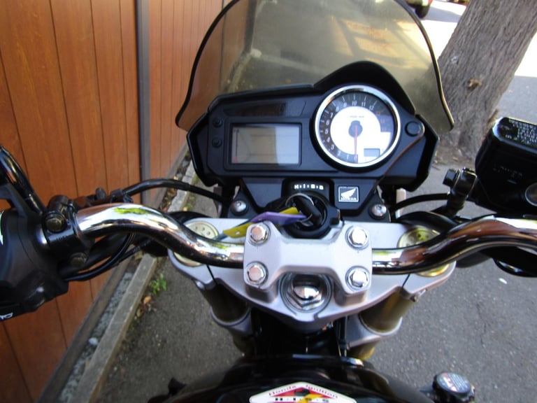 HONDA CB600 F HORNET * WOW * ONLY 3740* 2 FORMER KEEPERS*2007*ULEZ FRIENDLY 