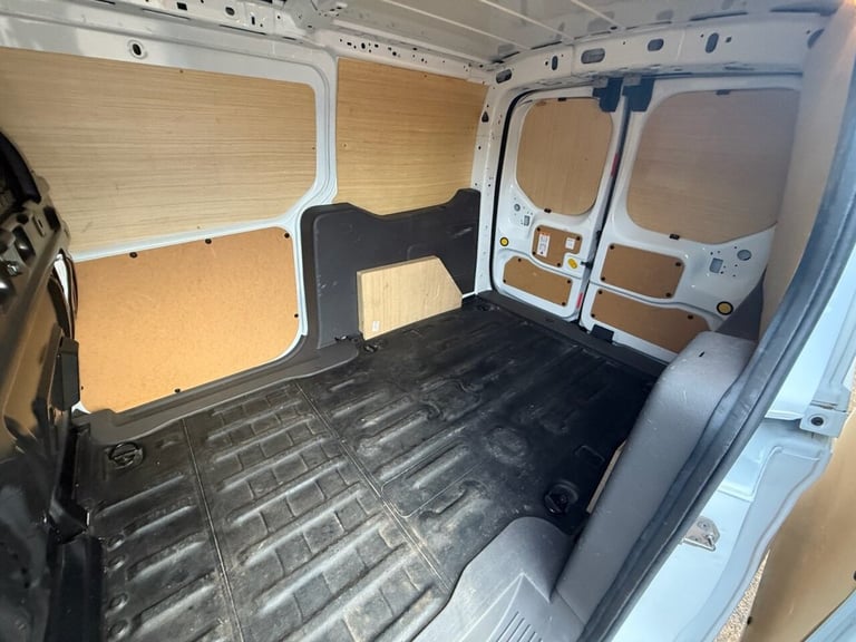 2022 Ford Transit Connect 1.5 230 EcoBlue Trend Panel Van 5dr Diesel Manual L2 Euro 6 (s/s) (100 ...