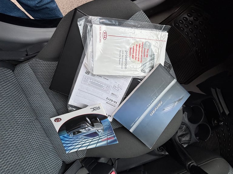 Kia Picanto with brand new mot - Image 7