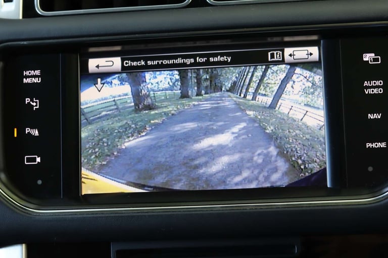 2015 Land Rover Range Rover 5.0 Range Rover Autobiography V8 Auto 4WD 5dr SUV Petrol Automatic