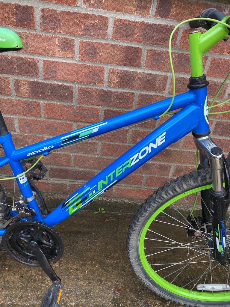 Boys bike Apollo interzone 24 inch wheel 