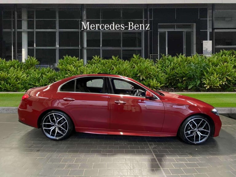 2023 Mercedes-Benz C Class C300 AMG Line Premium Plus 4dr 9G-Tronic Saloon Petrol Automatic