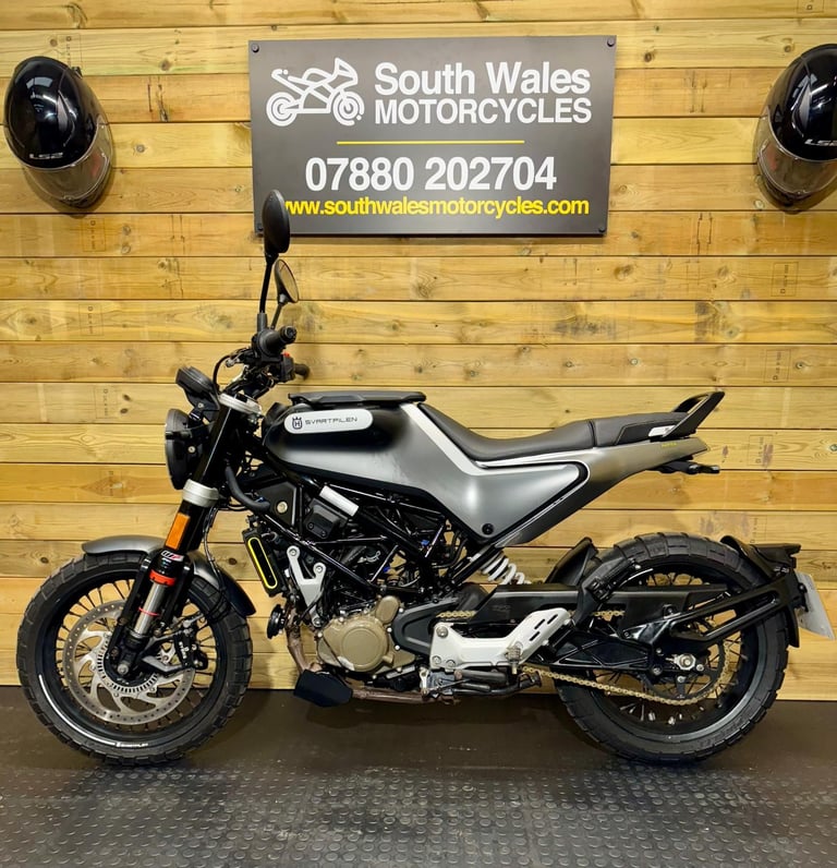 Husqvarna SVARTPILEN 125 / 2021 model / covered 11.3k miles 