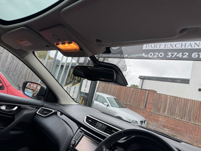 2017 Nissan Qashqai 1.2 DIG-T N-Connecta SUV 5dr Petrol XTRON 2WD Euro 6 (s/s)