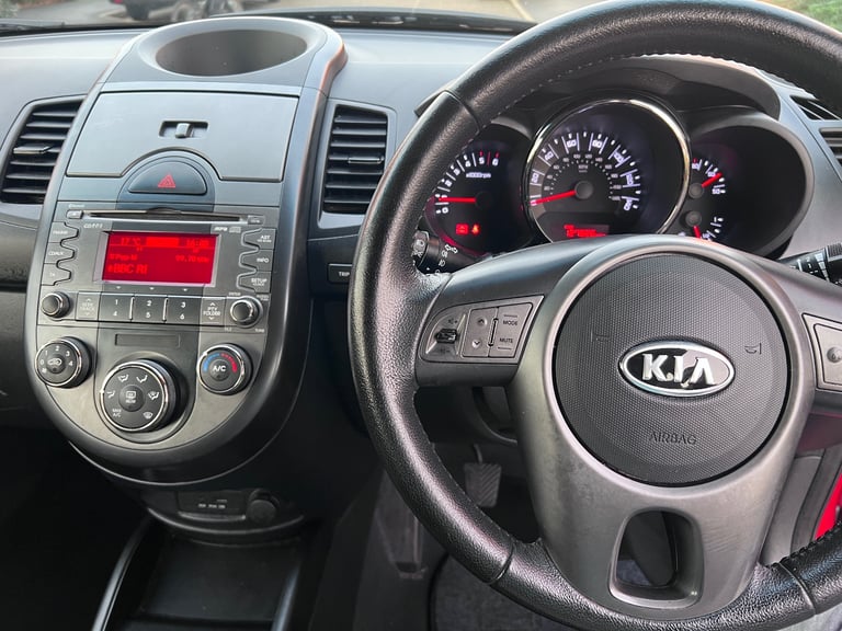 Kia, SOUL, Hatchback, 2011, Manual, 1582 (cc), 5 doors