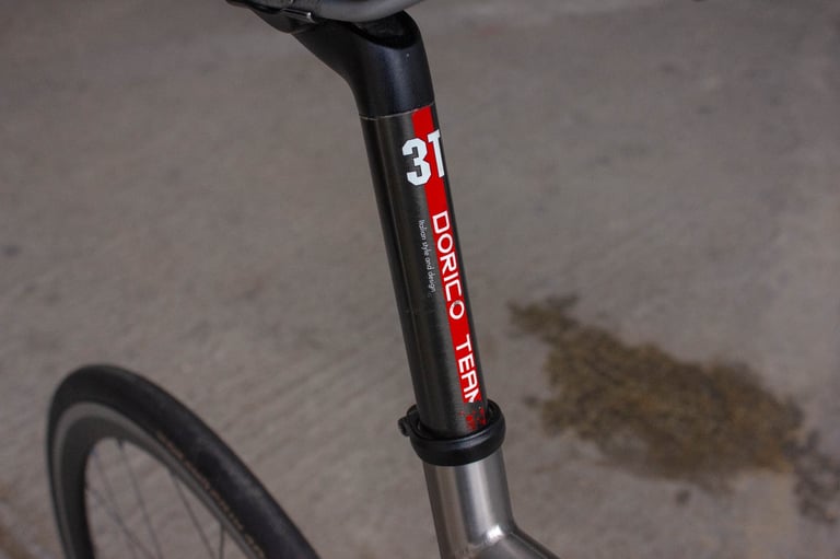 Van Nicholas Titanium Ultegra Road Endurance Bike lightweight pristine condition L size