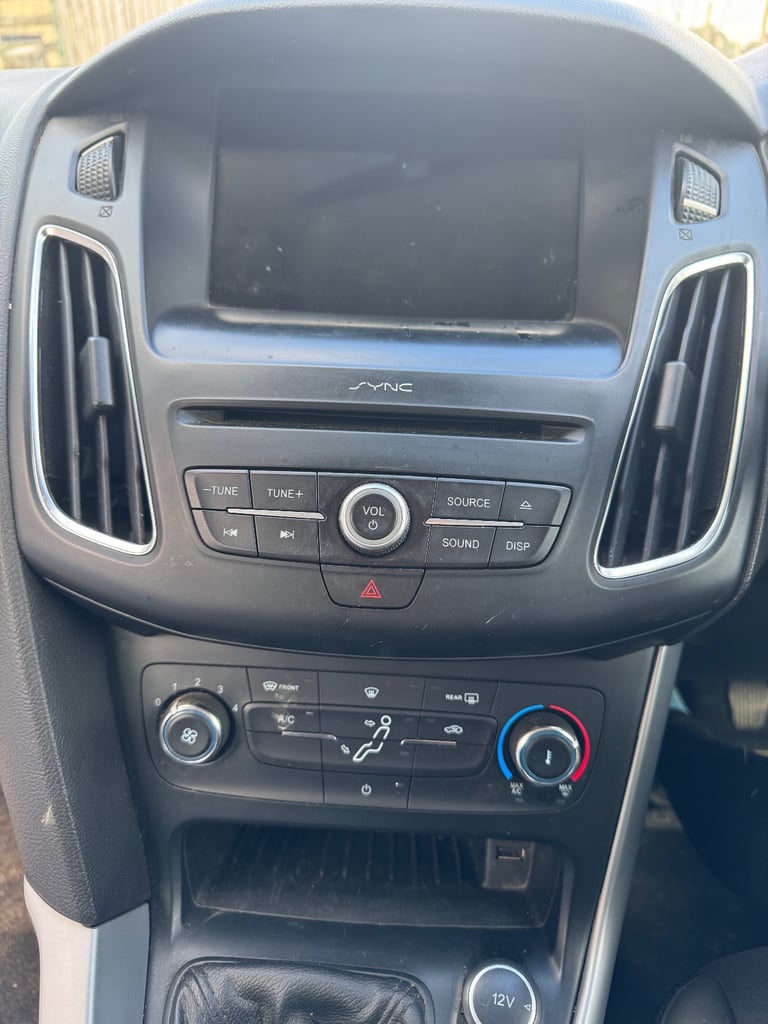 Ford, FOCUS, Estate, 2017, Manual, 1499 (cc), 5 doors