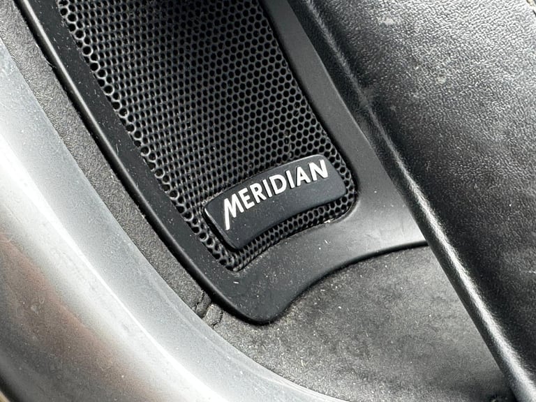 2017 Land Rover Discovery Sport 2.0 TD4 HSE Auto 4WD Euro 6 (s/s) 5dr ESTATE Diesel Automatic