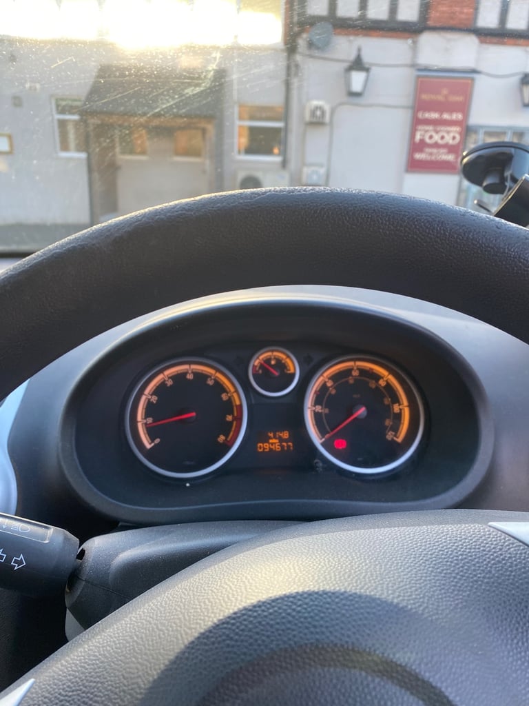 Vauxhall Corsa 1.216V Exclusiv Hatchback 3dr Petrol Manual Euro 5 (A/C) (85 ps)