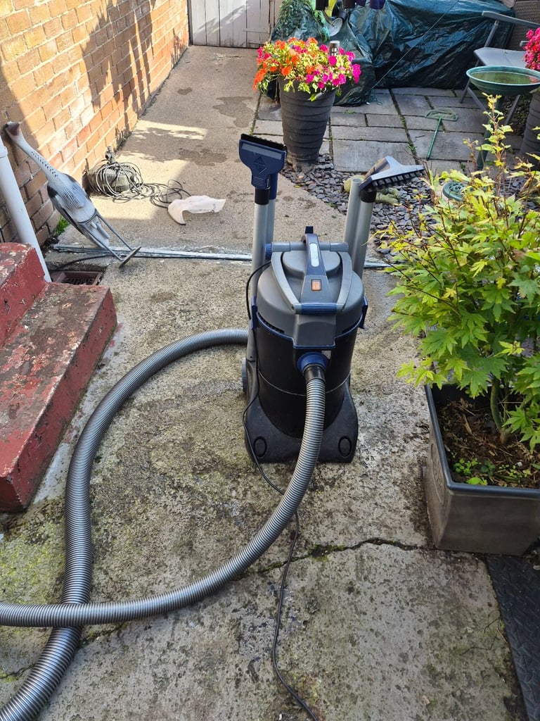 Oase pond vacuum 4