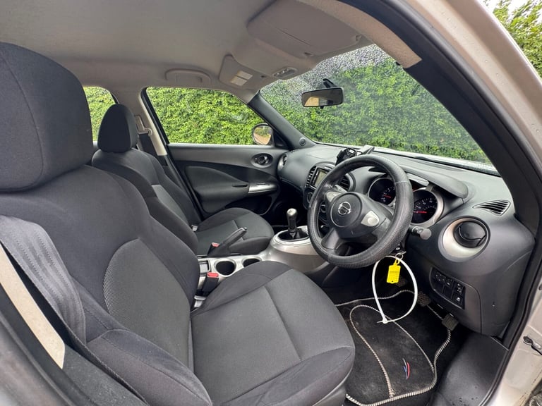 2013 Nissan Juke 1.6 [94] Visia 5dr HATCHBACK Petrol Manual