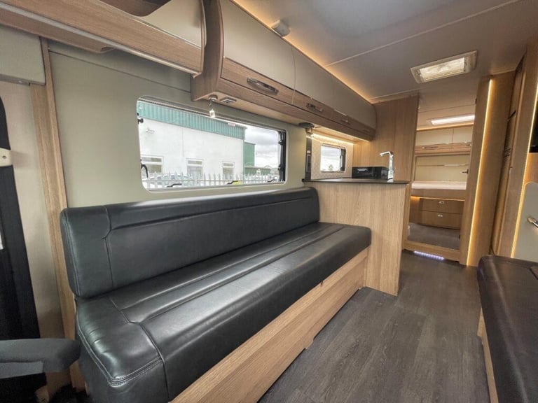 Autotrail Grande GF88 6 Berth Island Bed Tag axle 5000KG End Garage Motorhome