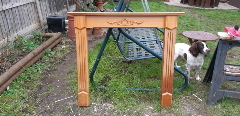 Oak veneered fire surround 