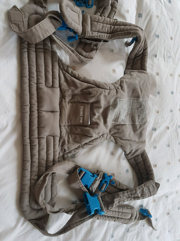 Pao Papoose 3 way baby sling