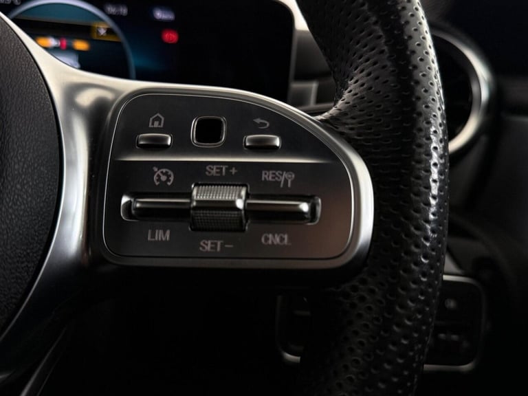 2019 Mercedes-Benz CLA 1.3 CLA180 AMG Line Coupe 7G-DCT Euro 6 (s/s) 4dr Saloon Petrol Automatic