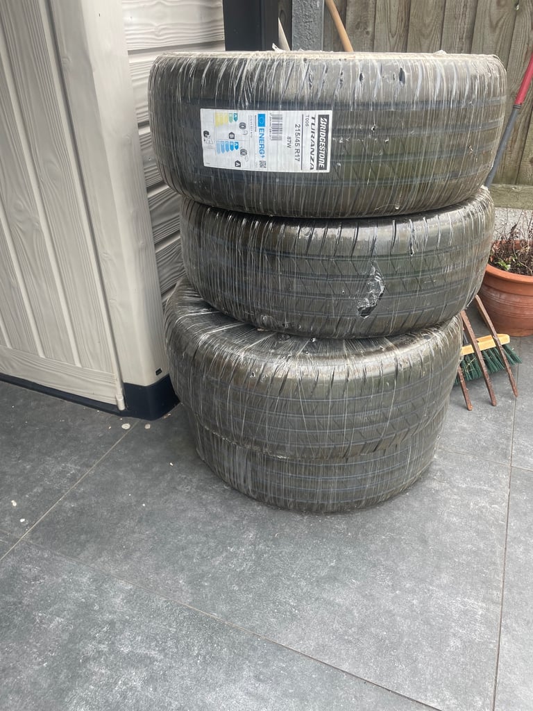 Tyres NEW Bridgestone 215/45 R17 £65