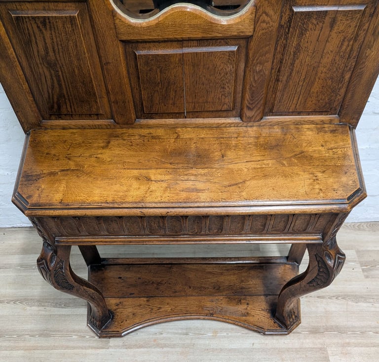 Early 20th century oak hall stand (DELIVERY AVAILABLE)