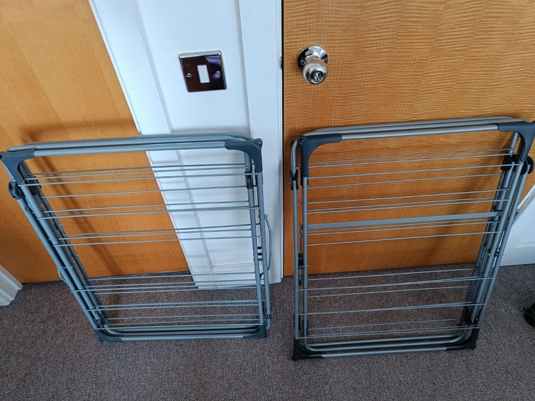 image for Clothes drying racks (Island Gardens, Canary Wharf, Greenwich)