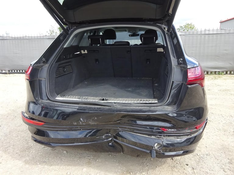 2019 19 REG AUDI E-TRON LAUNCH EDITION 55 QUATTRO ELECTRIC AUTO DAMAGED SALVAGE