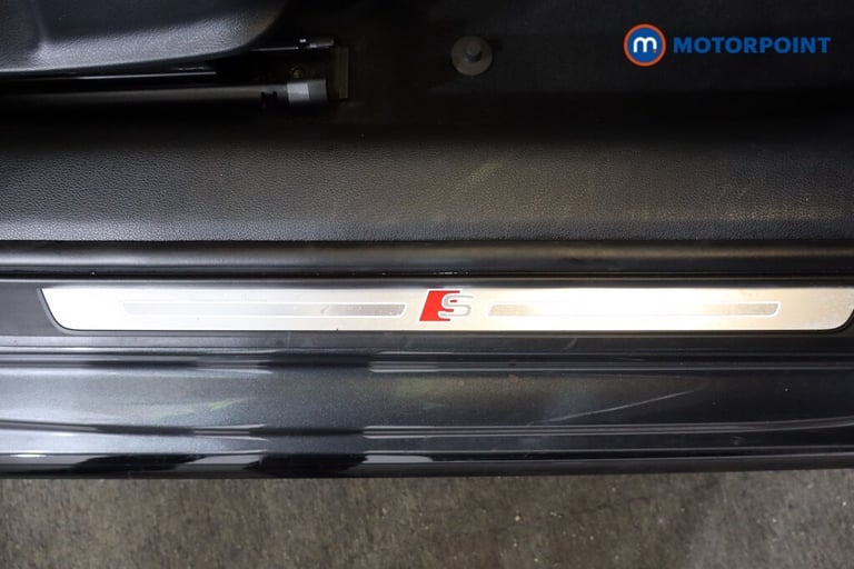 2023 Audi A4 40 TFSI 204 Black Edition 4dr S Tronic [C-PlusS] Saloon Petrol Automatic