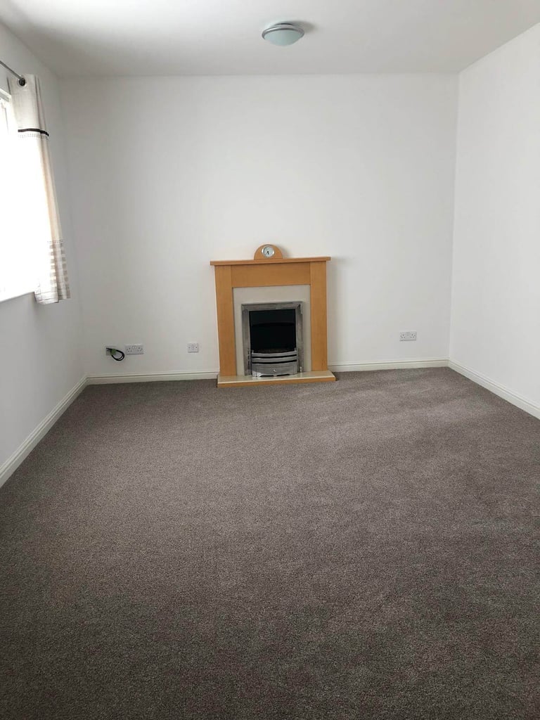 Two bedroom flat for rent in Resaurie Inverness IV2 7PG