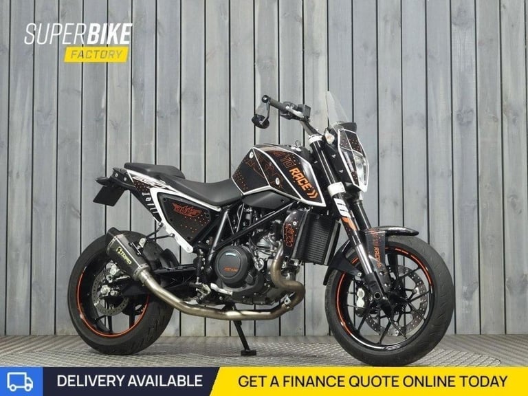 2017 17 KTM 690 DUKE