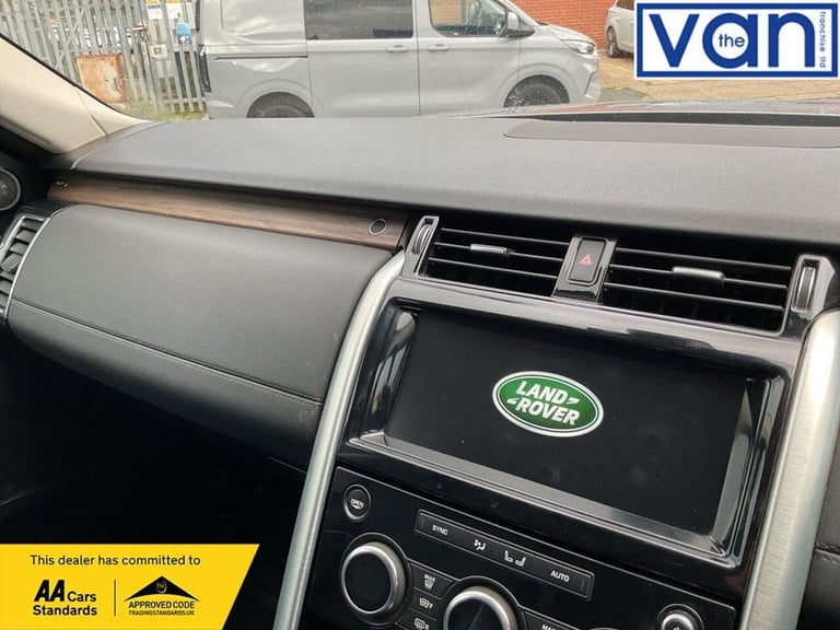 2020 Land Rover Discovery 3.0 SD V6 HSE SUV 5dr Diesel Auto 4WD Euro 6 (s/s) (306 ps) SUV Diesel ...