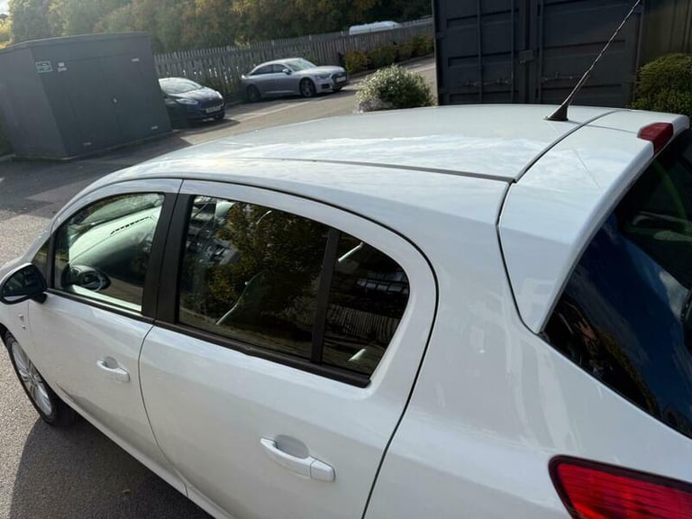 2015 Vauxhall Corsa 1.2 SE 5dr HATCHBACK PETROL Manual