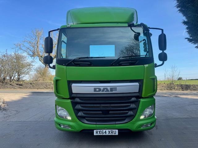 2014 64 DAF CF 330 Euro 6 4x2 day cab tractor unit air con auto