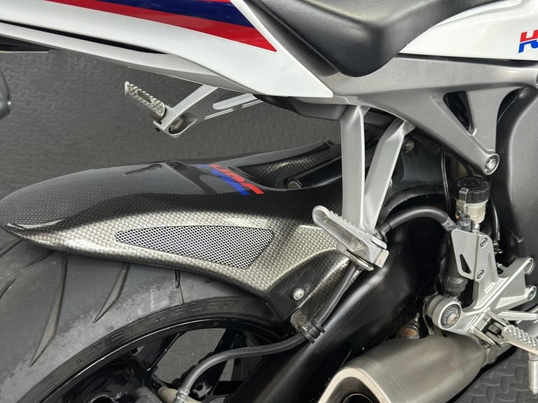 2013 Honda CBR1000RR Fireblade 1000 Super Sports Petrol Manual (178 ps)