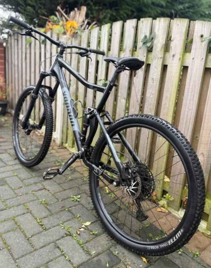 Voodoo Canzo Full Suspension Mountain Bike