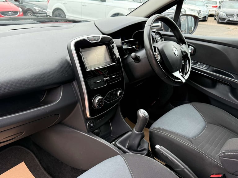 2016 Renault Clio 1.5 Clio Dynamique S Nav dCi 5dr Hatchback Diesel Manual