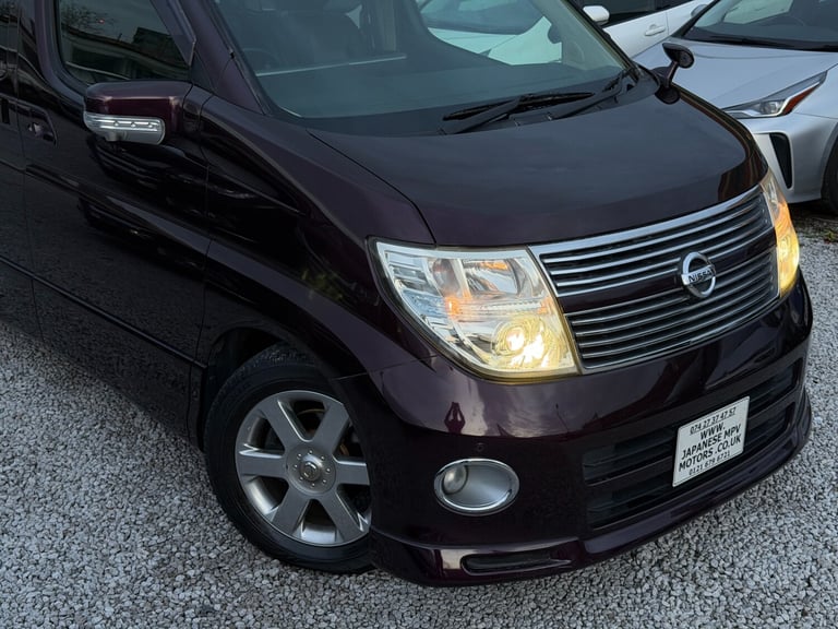 2008 Nissan Elgrand E51 HIGHWAY STAR 360 Camera 3.5 Petrol 8 Seater Full Leather Apple CarPlay  M...