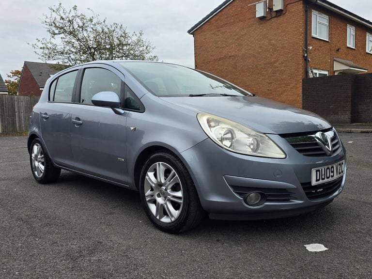 2009 Vauxhall Corsa 1.4i 16V Design 5dr Auto HATCHBACK PETROL Automatic
