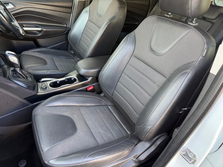 Ford Kuga TITANIUM TDCI