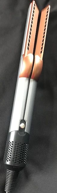 image for Wet to Dry in One Step Airstrait Hair Straightener