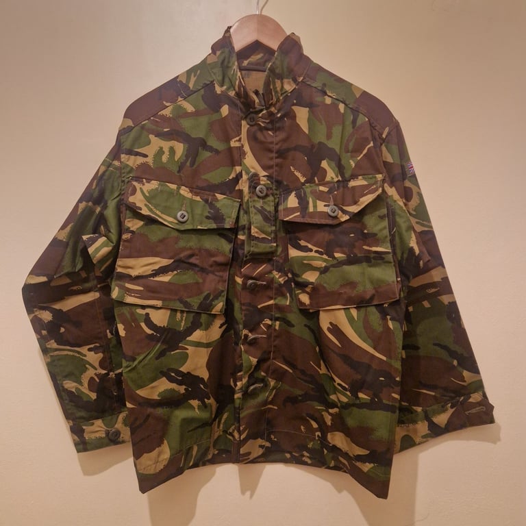 image for British Army Lightweight Combat Jacket 160/96 – Woodland DPM – Genuine MoD Issue – New