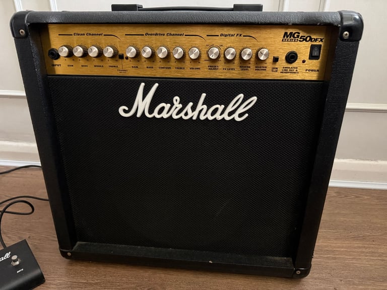 Marshall MG50 DFX Amp With Pedal.
