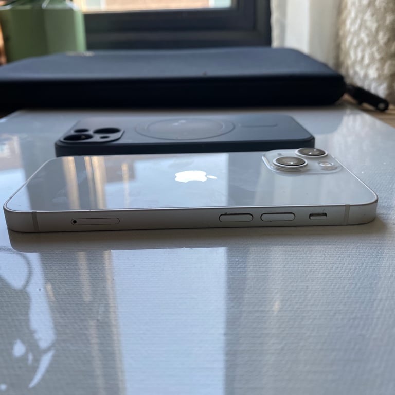 iPhone 13 mini 128gb UNLOCKED 
