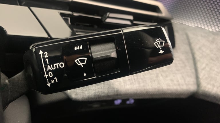 2024 Peugeot 3008 73kWh GT SUV 5dr Electric Auto (210 ps) SUV Electric Automatic