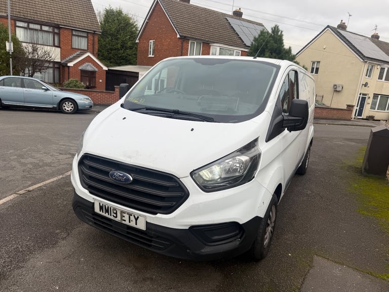 Ford, TRANSIT CUSTOM, Panel Van, 2019, Manual, 1996 (cc)