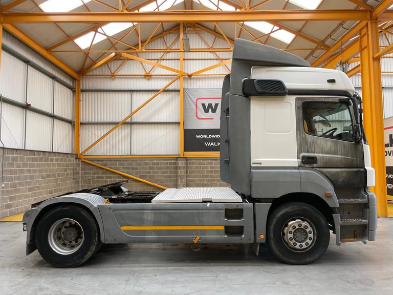 MERCEDES BENZ AXOR 1840, 4X2 TRACTOR UNIT - 2008 - KX58 OVA