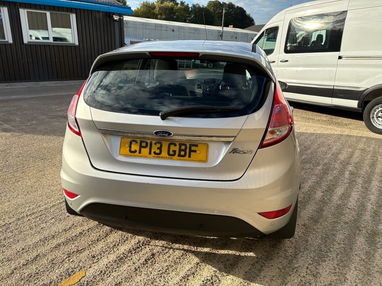 2013 Ford Fiesta 1.25 82 Zetec 5dr HATCHBACK Petrol Manual