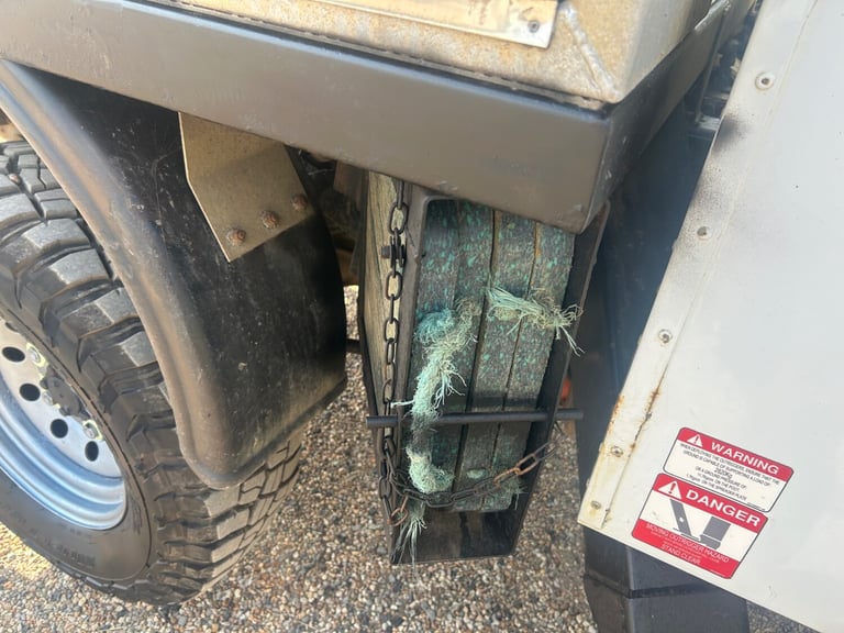 2014 Land Rover Defender Hi Capacity PickUp TDCi [2.2] cherry picker PICK UP Diesel Manual